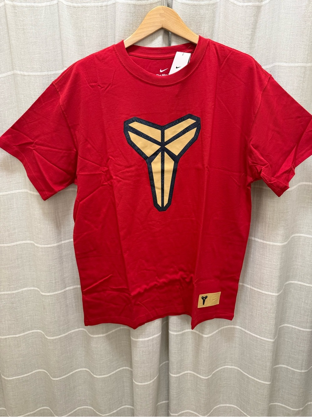 Nike Red Short-Sleeve Tee with Gold and Black Graphic